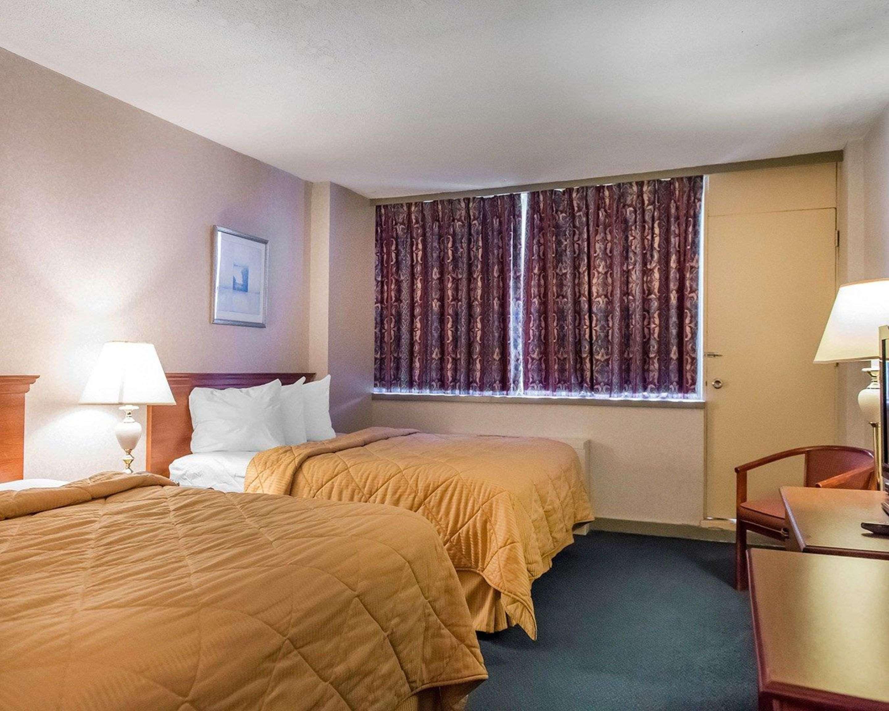 Econo Lodge Smiths Falls Exteriér fotografie
