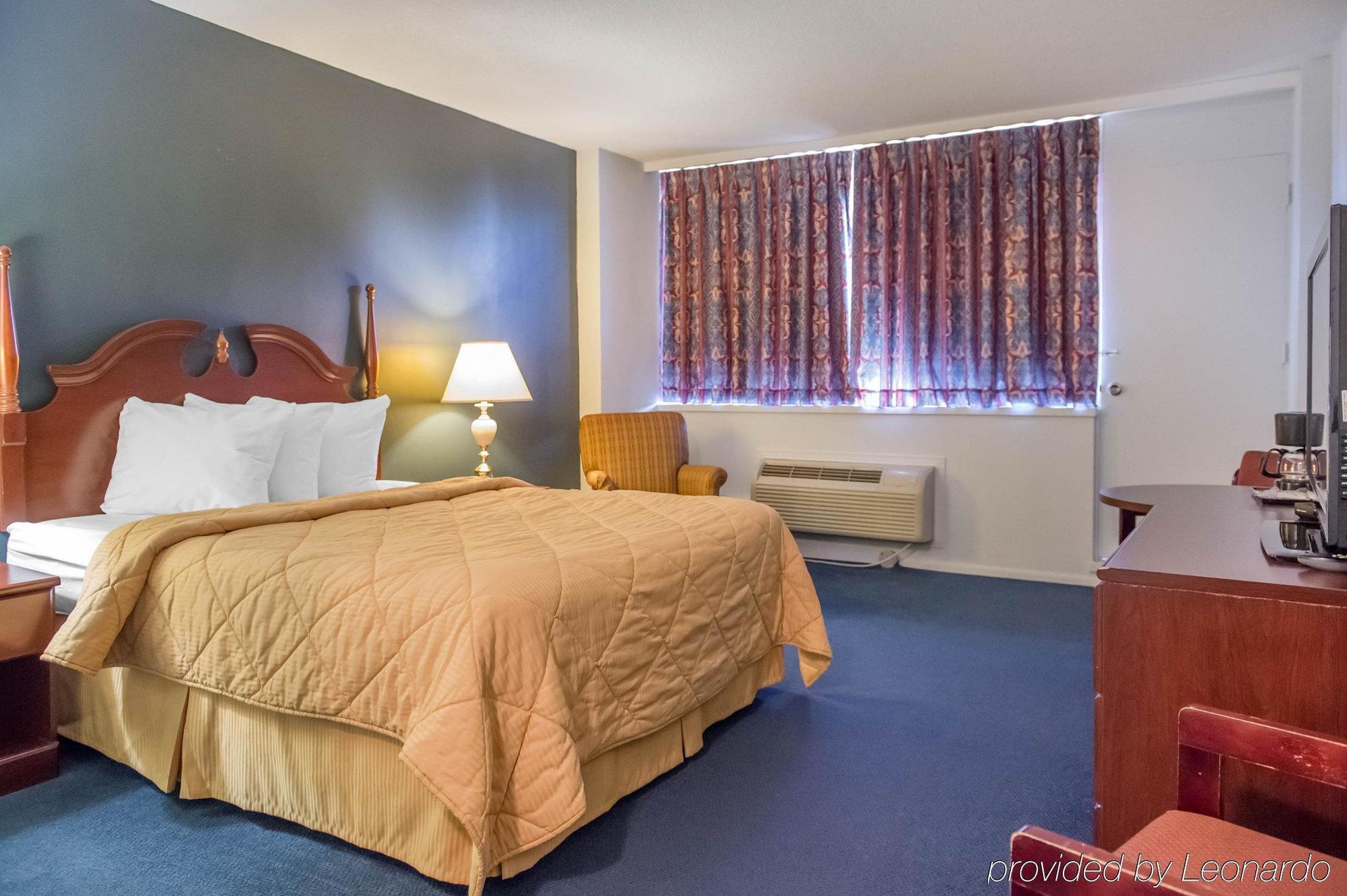 Econo Lodge Smiths Falls Exteriér fotografie