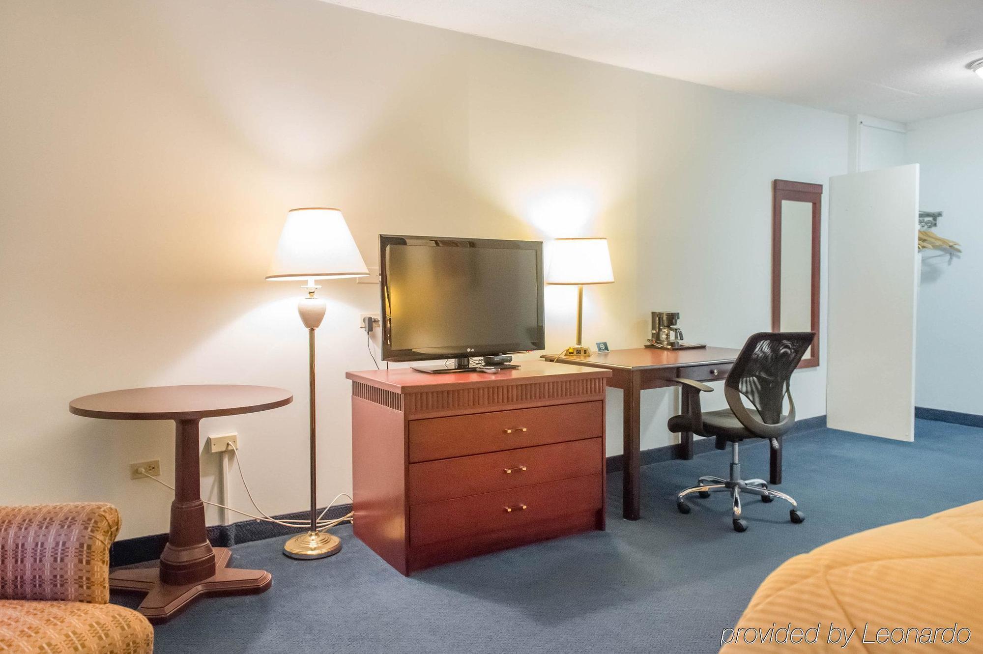 Econo Lodge Smiths Falls Exteriér fotografie